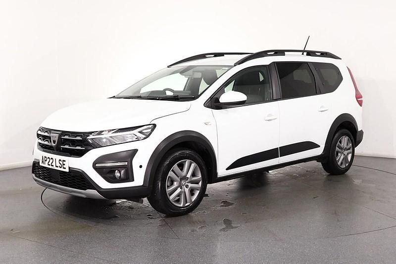 Second-hand Dacia Jogger Comfort 2022 Alb Monovolum