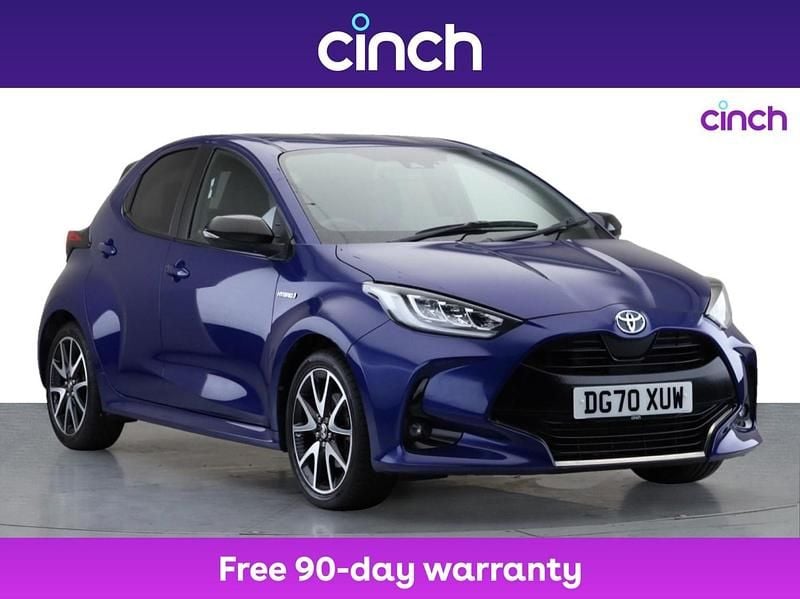 Blue Used 2020 Toyota Yaris Hybrid Hatchback | £14,899 (Fair price) - Image 1/3