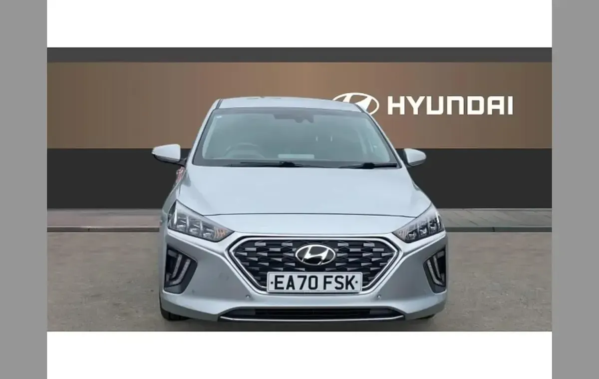 Used Hyundai Ioniq Premium SE 141 HP (103 kW) 2020 Silver Hatchback