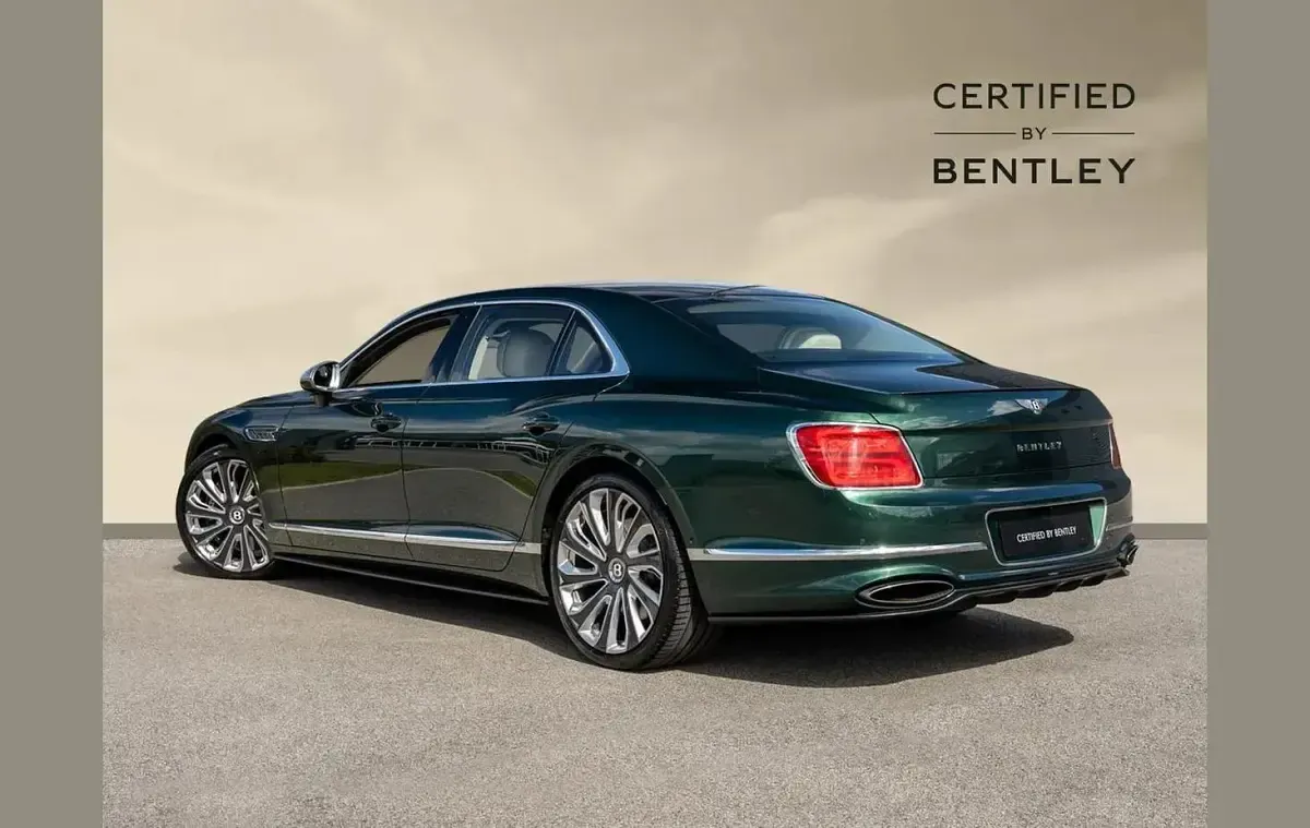Used Bentley Flying Spur Mulliner 625 HP (459 kW) 2023 Green Sedan
