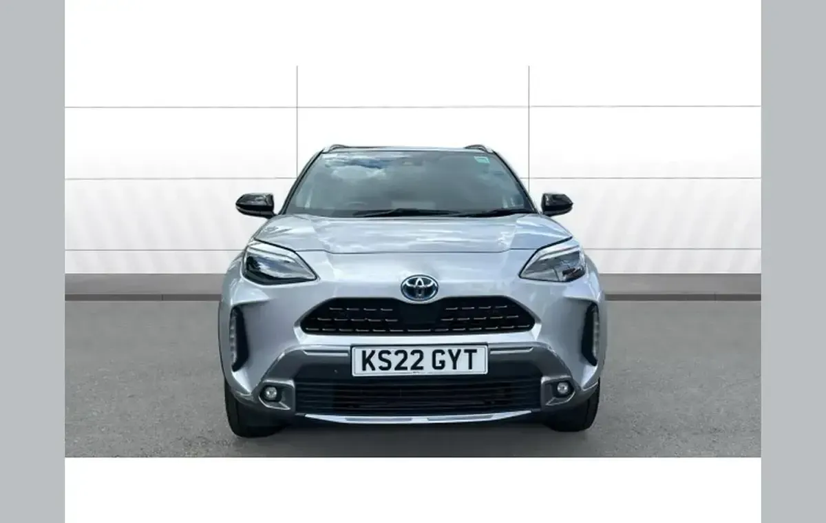 Used Toyota Yaris Cross 116 HP (85 kW) 2022 Silver SUV