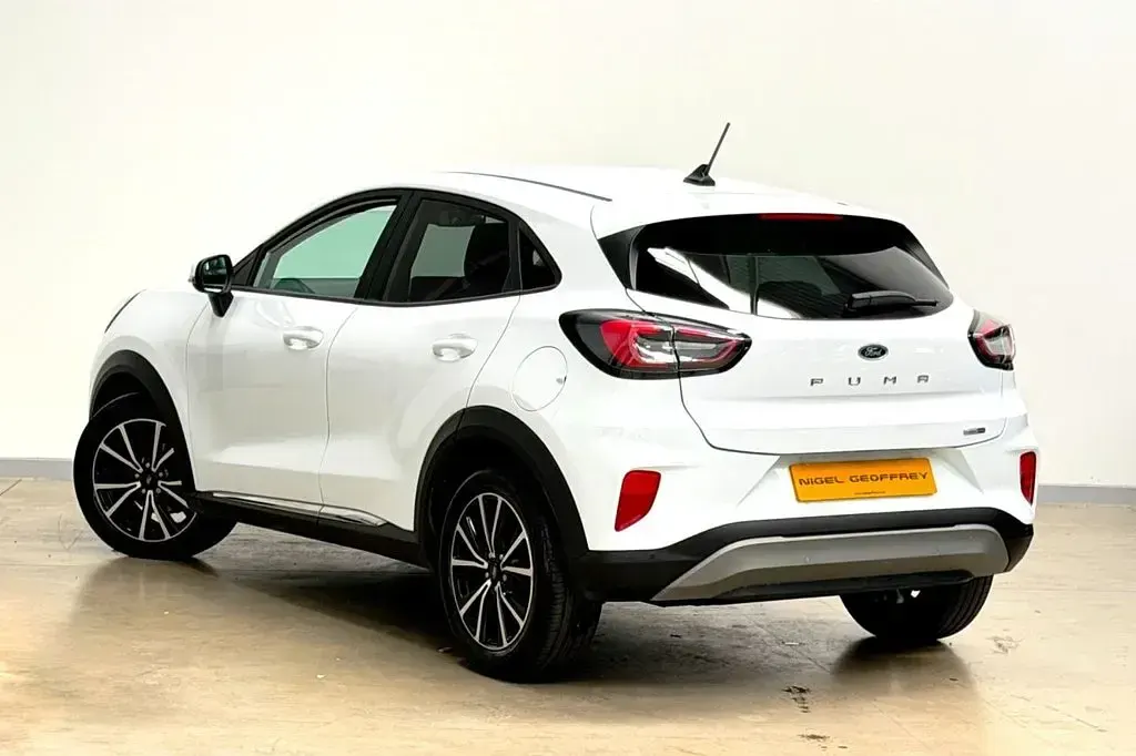 Used Ford Puma Titanium 125 HP (91 kW) 2023 White SUV