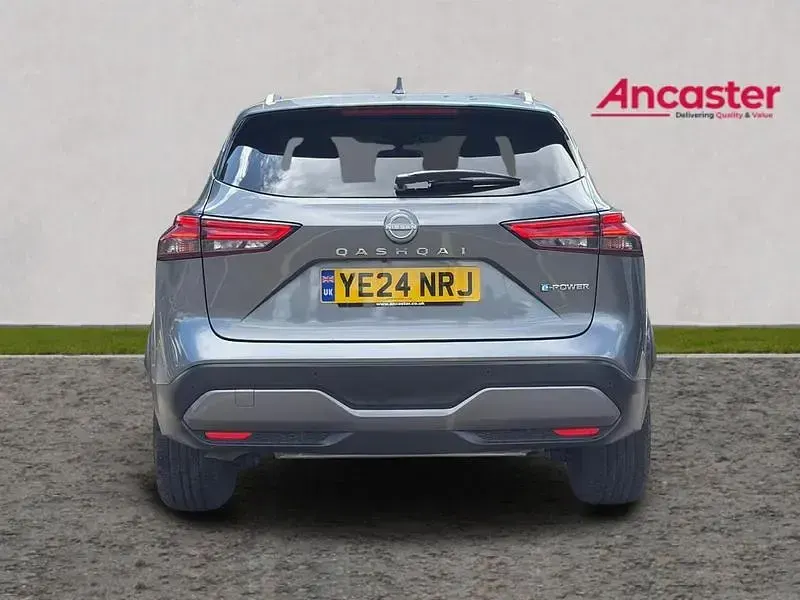 Used Nissan Qashqai N-Connecta 190 HP (139 kW) 2024 Grey SUV