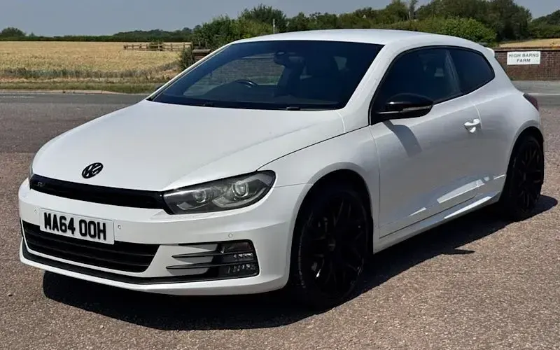Used VW Scirocco R-line 150 HP (110 kW) 2014 White Coupe