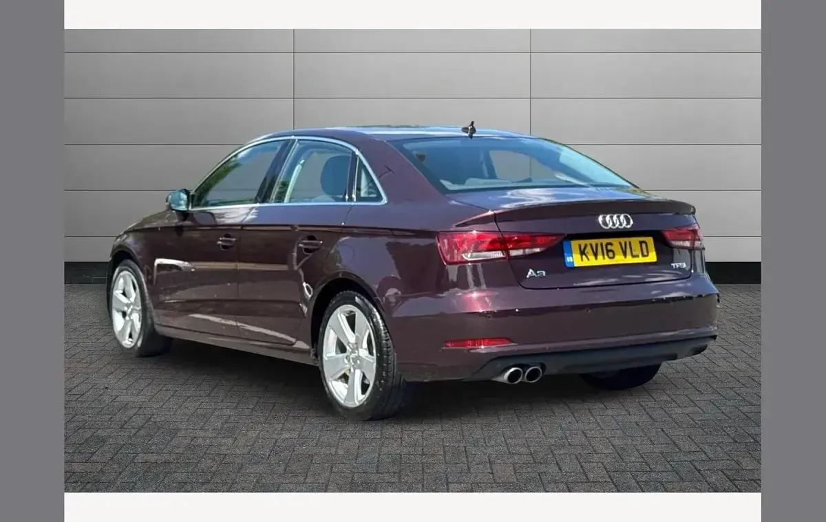 Used Audi A3 Sport 150 HP (110 kW) 2016 Red Sedan