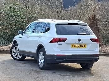 Used VW Tiguan Allspace Life 150 HP (110 kW) 2022 White SUV