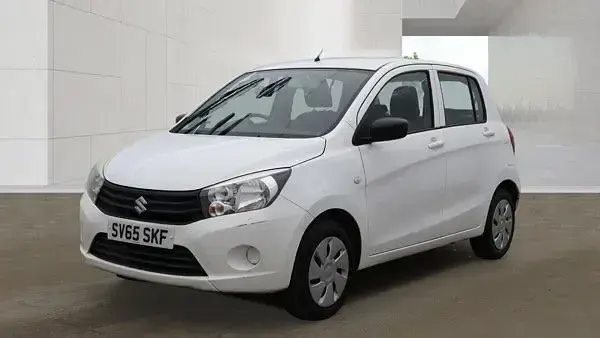 Used Suzuki Celerio 68 HP (50 kW) 2015 White Hatchback