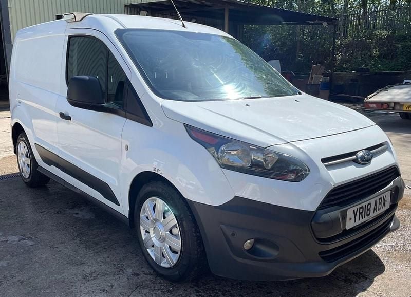 Used Ford Transit Connect 100 HP (73 kW) 2018 White MPV