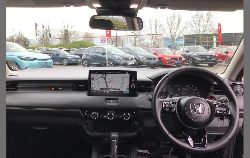 Used Honda HR-V Elegance 128 HP (94 kW) 2025 Black SUV