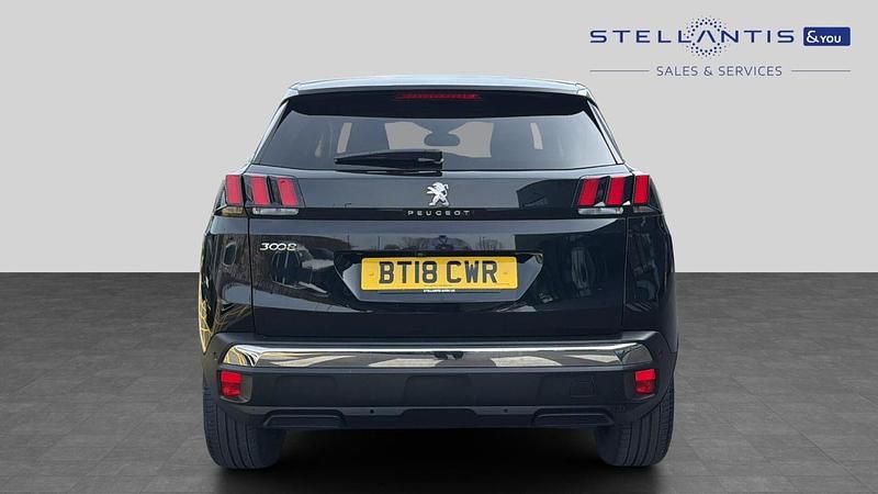 Used Peugeot 3008 Allure 129 HP (94 kW) 2018 Black SUV