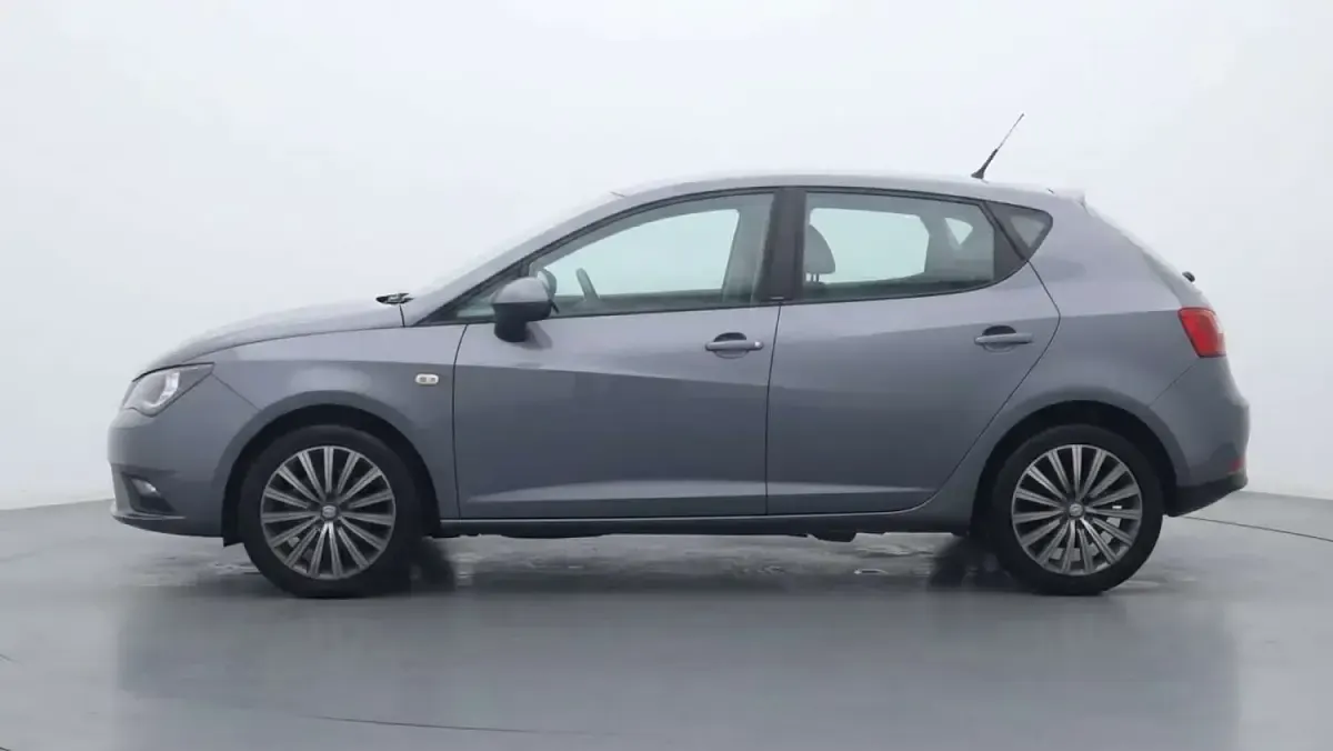Used Seat Ibiza CONNECT 2015 Grey Hatchback
