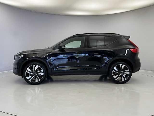 Used Volvo XC40 Plus 161 HP (118 kW) 2025 SUV