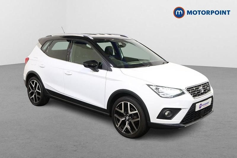 White Used 2018 Seat Arona FR Sport SUV | £12,299 (Fair price) - Image 1/4