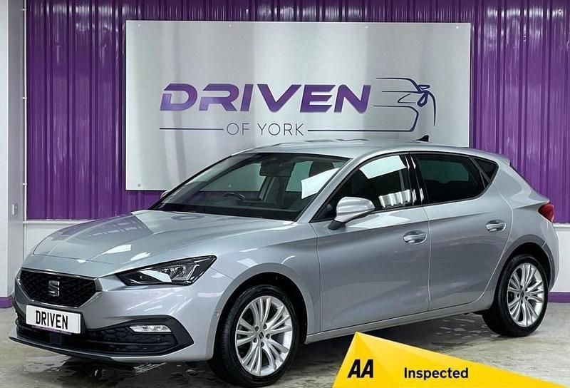 Silver Used 2021 Seat Leon SE Dynamic Hatchback | £12,600 (Fair price) - Image 1/4
