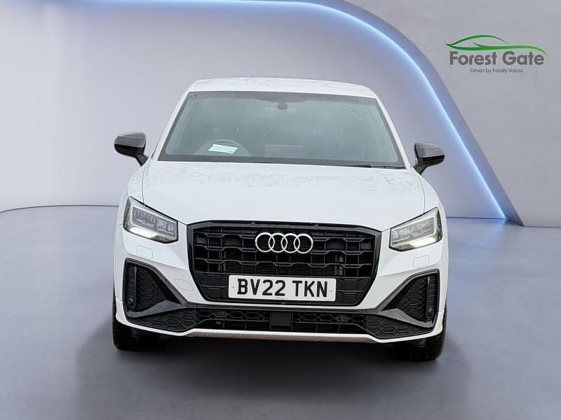 Used Audi Q2 Black Edition 150 HP (110 kW) 2022 White SUV