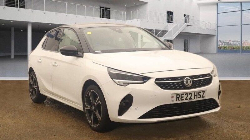 White Used 2022 Vauxhall Corsa Edition Hatchback | £12,499 (Fair price) - Image 1/4