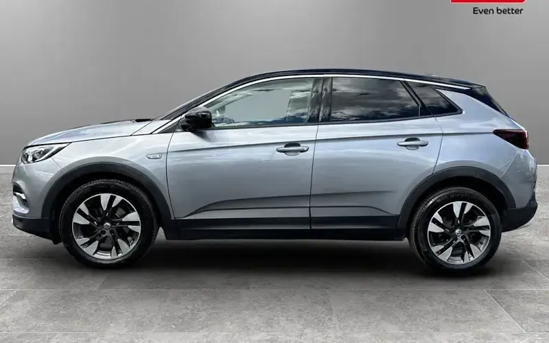 Used Vauxhall Grandland X SRi 131 HP (96 kW) 2021 SUV
