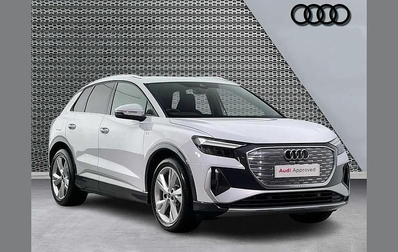 Used Audi Q4 e-tron S-Line 150 kW (204 HP) 2026 White SUV