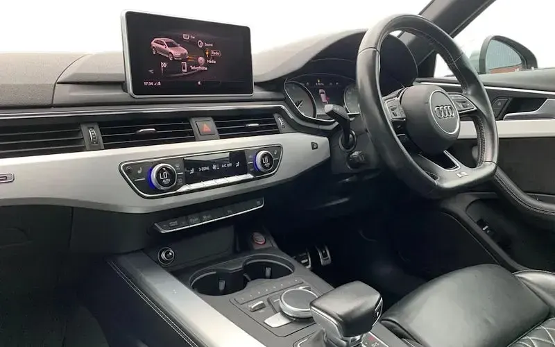 Used Audi S4 354 HP (260 kW) 2017 Black Estate