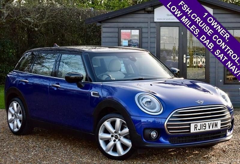 Used Mini Cooper Clubman Exclusive 136 HP (100 kW) 2019 Blue Estate