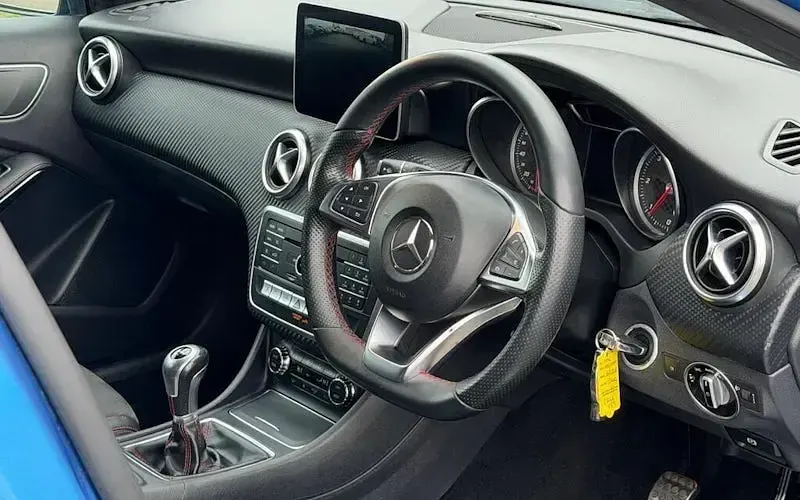 Used Mercedes A200 AMG line 136 HP (100 kW) 2016 Blue Hatchback