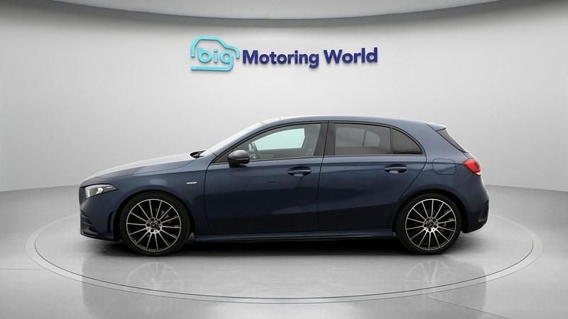 Used Mercedes A200 Exclusive 163 HP (119 kW) 2020 Blue Hatchback