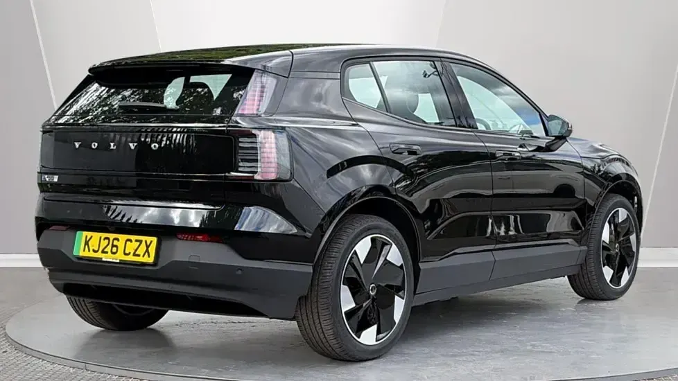 New Volvo EX30 Plus 200 kW (272 HP) 2026 Metallic  onyx black SUV