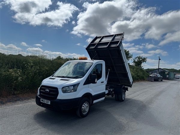 White Used 2022 Ford Transit S | £19,795 (A bit pricey) - Image 1/4