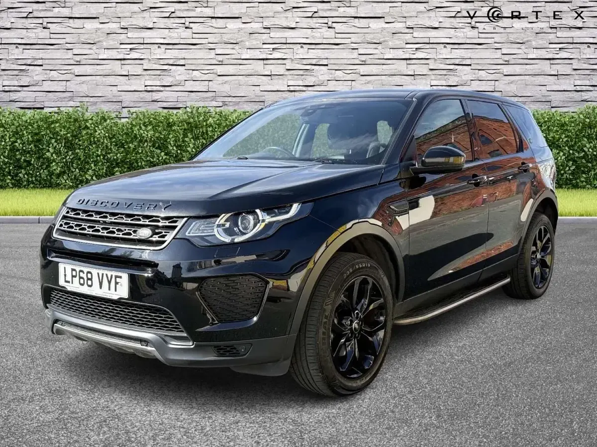 Used Land Rover Discovery Sport Landmark 180 HP (132 kW) 2019 Black SUV