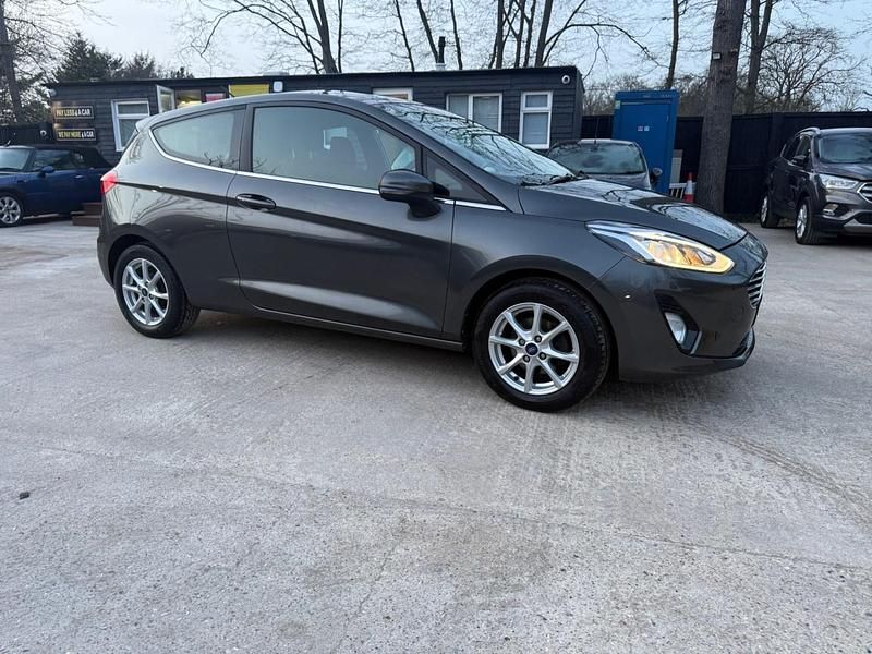 Used Ford Fiesta Zetec 2017 Grey Hatchback