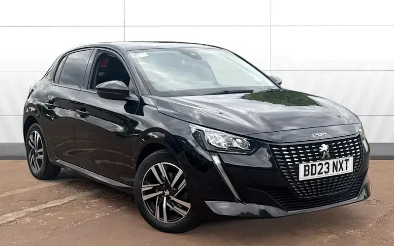 Gebraucht Peugeot 208 Allure+ 102 PS (75 kW) 2023 Kleinwagen