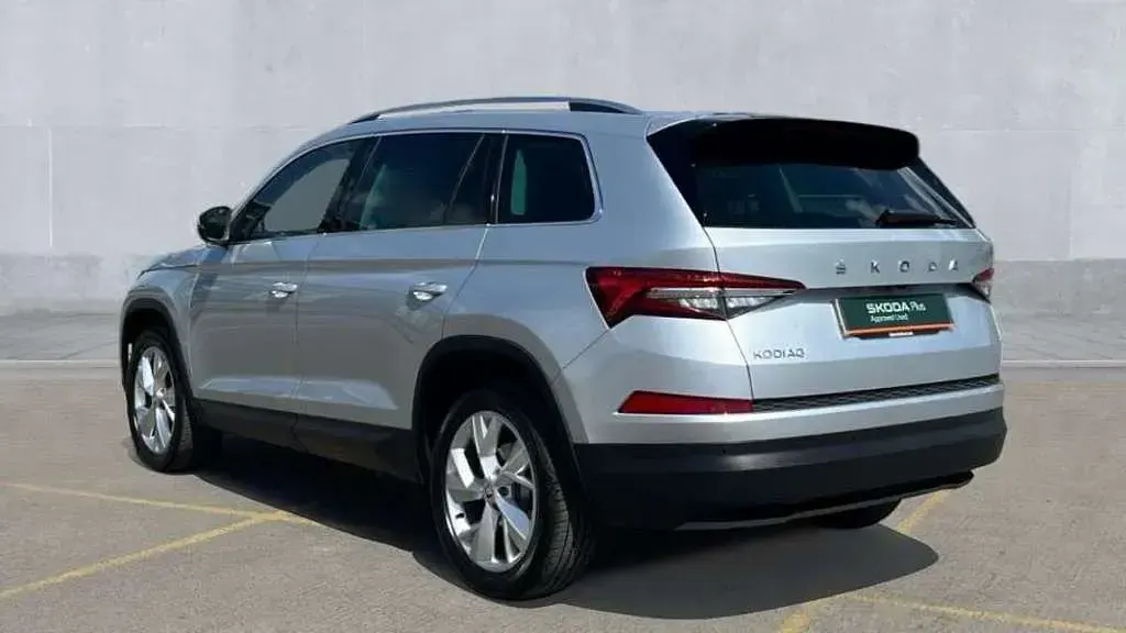 Used Skoda Kodiaq SE L Executive 150 HP (110 kW) 2024 Silver SUV