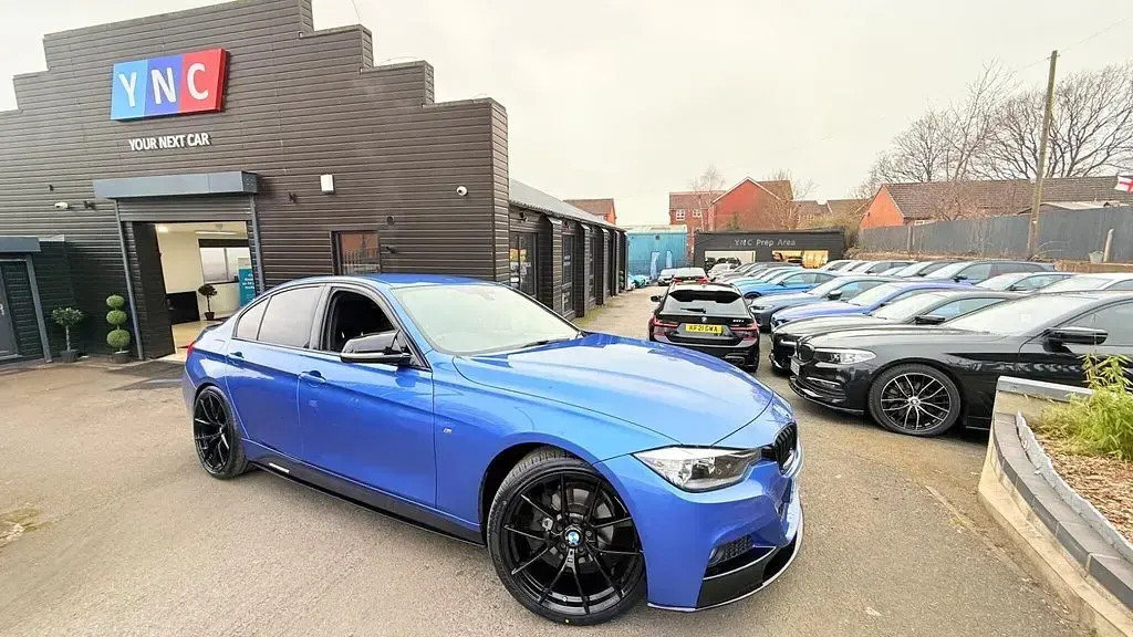 Used BMW 320 M Sport 2015 Blue Sedan