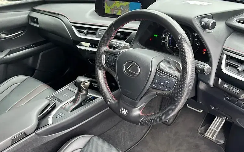Used Lexus UX Sport Line 184 HP (135 kW) 2020 Blue SUV