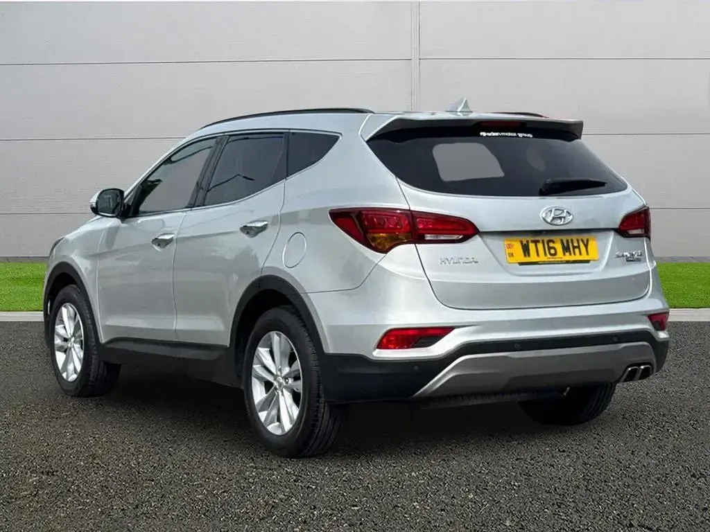 Used Hyundai Santa Fe Premium 200 HP (147 kW) 2016 Grey SUV
