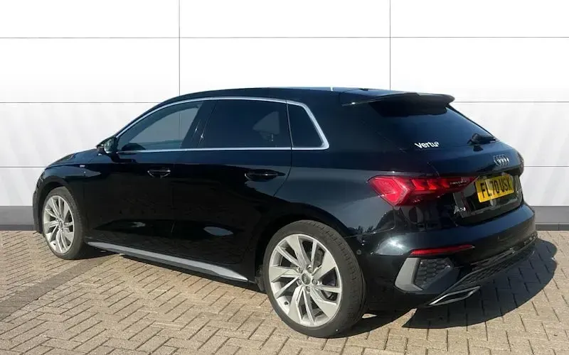 Used Audi A3 Sportback S-Line 150 HP (110 kW) 2024 Hatchback