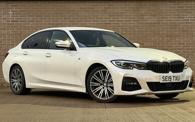 White Used 2019 BMW 320 M Sport Sedan | £18,235 (Fair price) - Image 1/4