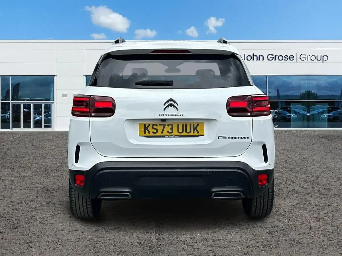 Used Citroën C5 PureTech 2023 White Hatchback