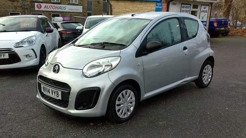 Used Citroën C1 68 HP (50 kW) 2014 Grey Hatchback