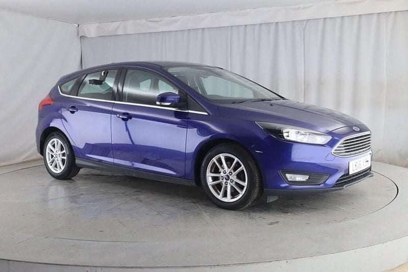 Blue Used 2016 Ford Focus Zetec Hatchback | £4,999 (Fair price) - Image 1/1