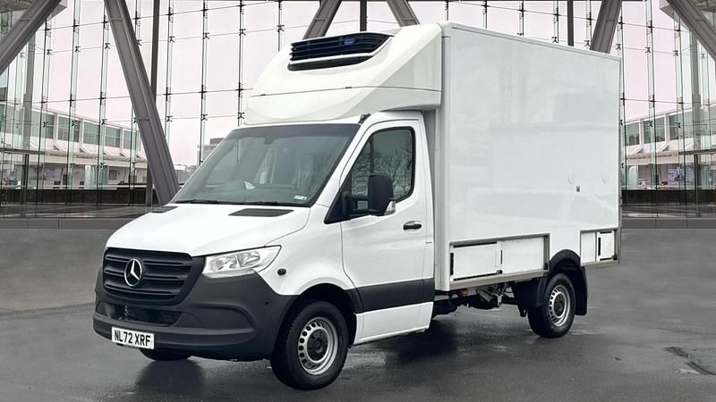 Begagnad Mercedes Sprinter Progressive 150 HK (110 kW) 2022 Vit Van
