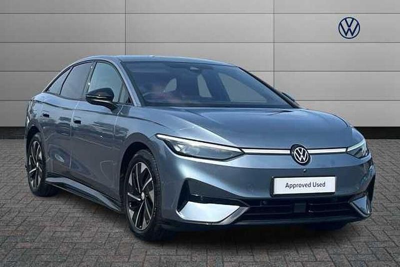 Blue Used 2025 VW ID.7 Pro Sedan | £37,000 - Image 1/4