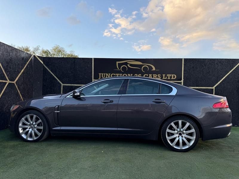 Used Jaguar XF Luxury 207 HP (152 kW) 2008 Grey Sedan