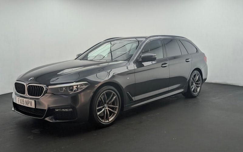 Used BMW 520 M Sport 190 HP (139 kW) 2019 Grey Estate
