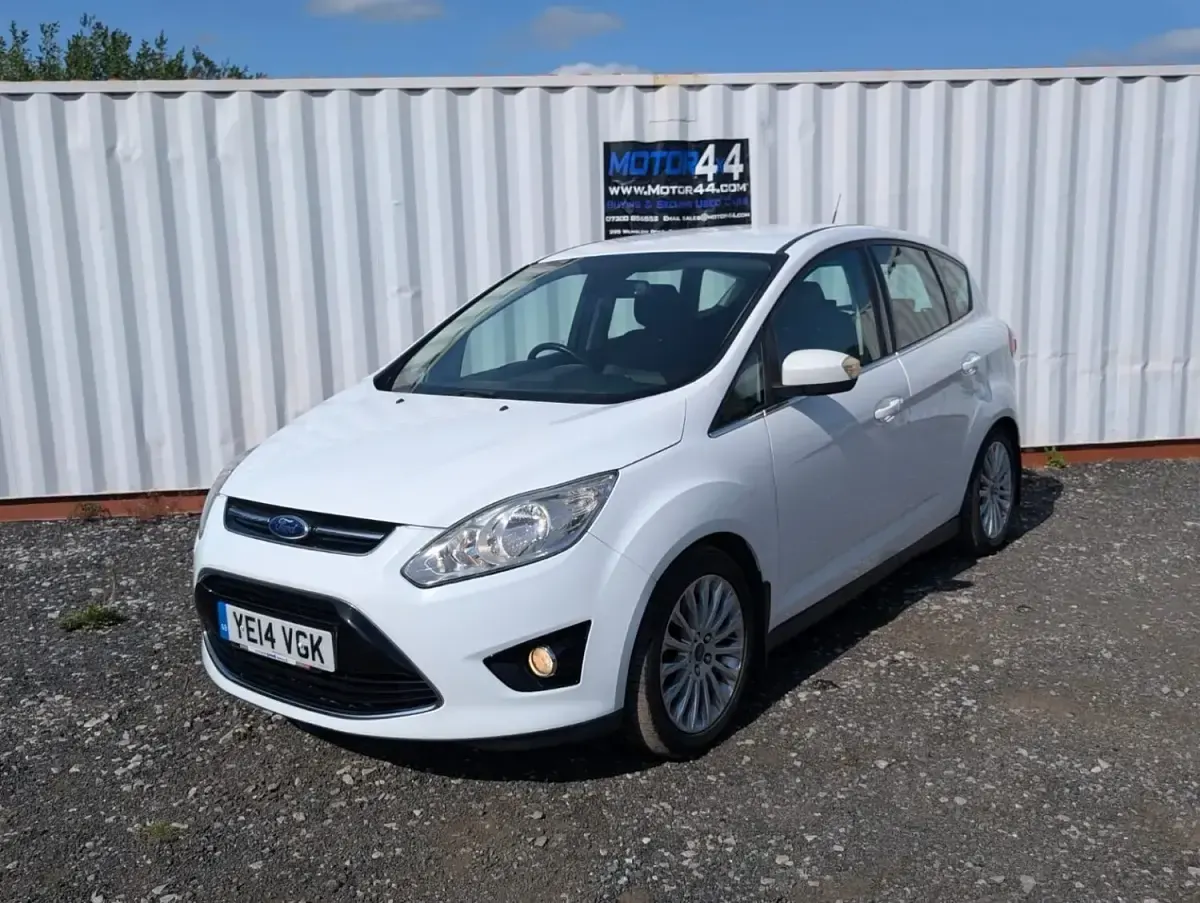 Used Ford C-MAX Titanium 2014 White MPV