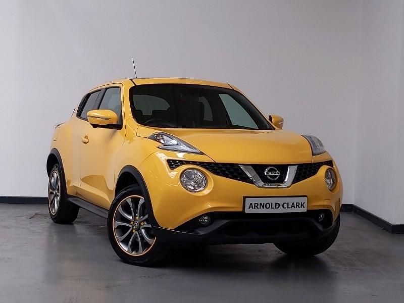 Yellow Used 2017 Nissan Juke Tekna SUV | £9,298 (Fair price) - Image 1/4