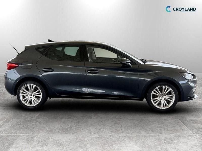 Used Seat Leon SE Dynamic 110 HP (80 kW) 2020 Grey Hatchback