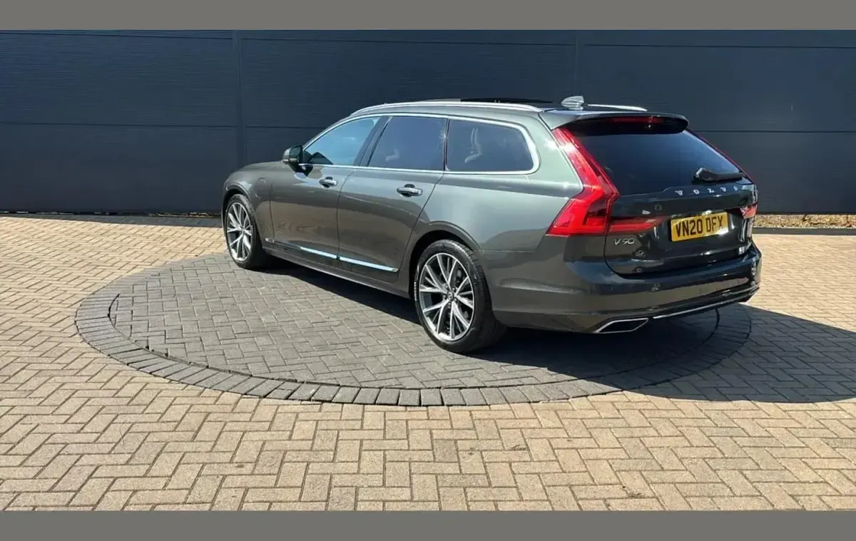 Used Volvo V90 Inscription 385 HP (283 kW) 2020 Grey Estate