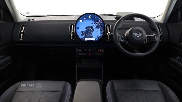 Usado Mini Countryman Classic 168 CV (123 kW) 2025 Plateado SUV