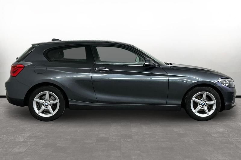 Used BMW 118 134 HP (98 kW) 2018 Grey Hatchback